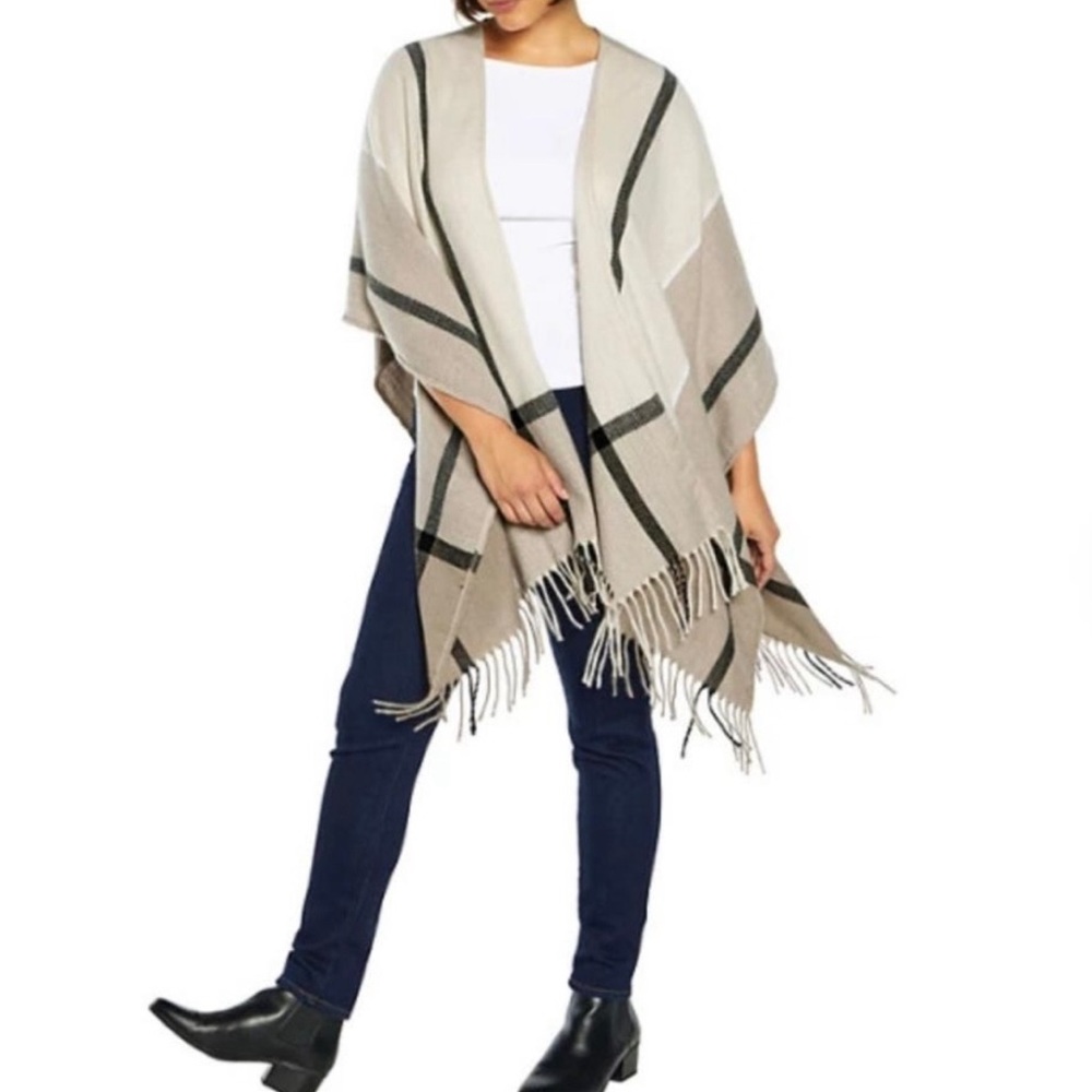 Three Dots Wrap Women’s OSFA Cashmere Blend Neutral Miranda Plaid Fringe